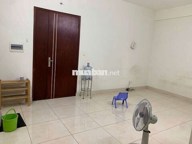 Cho Thuê ZenTower. 2pn 2wc.   Nội thất cơ bản.