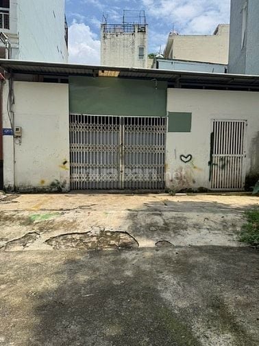 Cho thuê kho Hẻm 10 mét: 745/ Quang Trung P12 Gò Vấp -Diện tích: 200m2