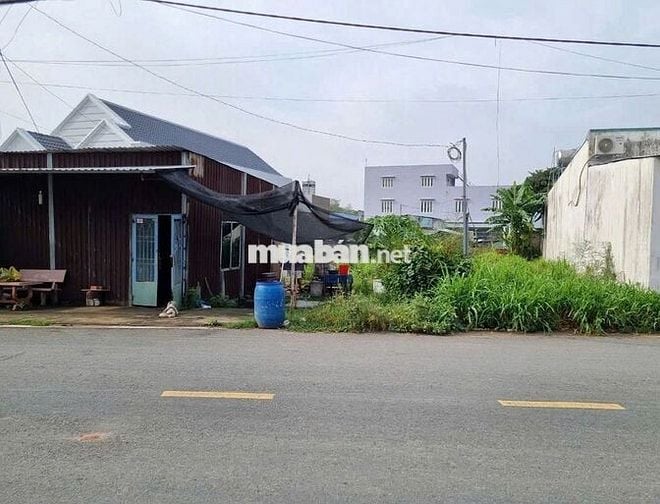 XEM NGAY! 780 TRIỆU CHO LÔ ĐẤT HƠN 215M2 ĐƯỜNG NGUYỄN KIM CƯƠNG, SHR