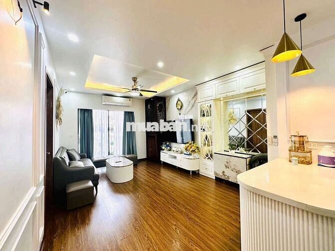 CHO THUÊ CHUNG CƯ JADIN SÀI ĐỒNG, LONG BIÊN - FULL ĐỒ ĐẸP, SANG TRỌNG
