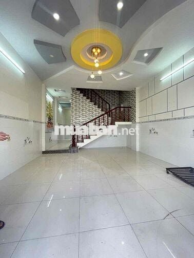 Nhà lầu 2 phòng 2 máy lạnh KDC Thới Nhựt