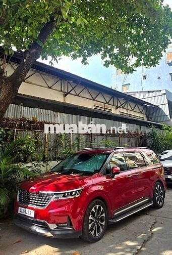 Kia Carnival 2024 2.2D Signature 7 ghế