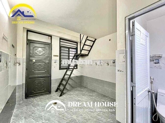 phòng dạng 1 trệt 1 lửng - Gần ngã tư gò mây - Ngay lê trọng tấn