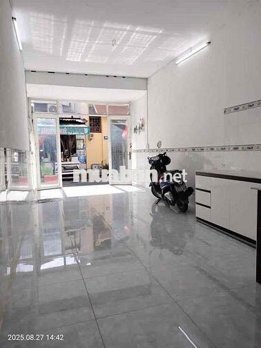 Chính chủ - HXH Lê Liễu - DT 3,5x10m 1 trệt 1 lầu 2pn 2wc cho thuê