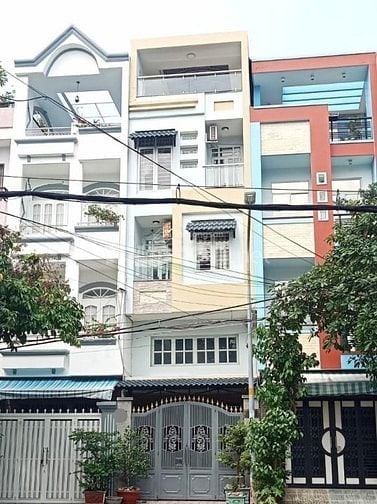 NHÀ ĐỐI DIỆN CÔNG VIÊN Ở ĐƯỜNG SỐ 13 Q6 (4X19) CHỈ 13,5 TỶ