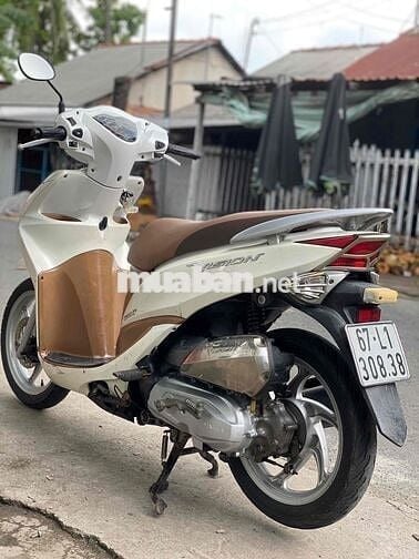 Xe nguyên zin mình cần bán. áo keo