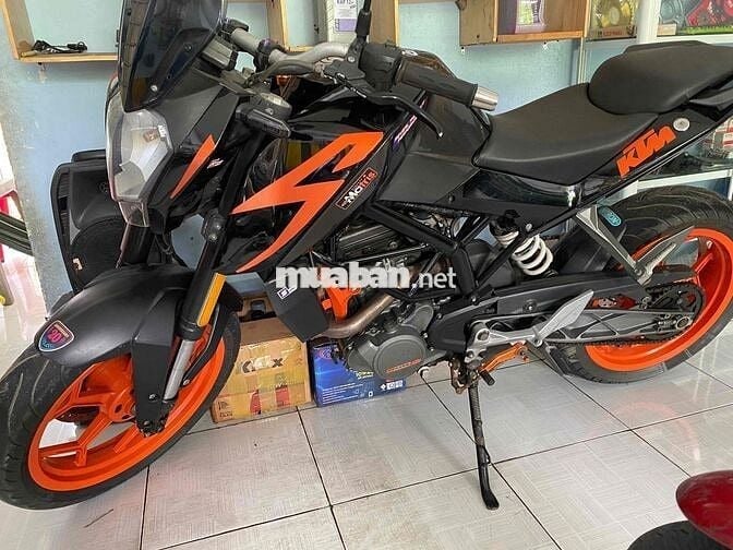 Duke 200 rất bóc