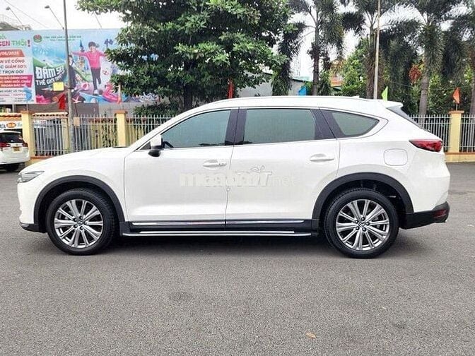 Mazda CX-8 Signature 2.5 AT AWD – Model 2025