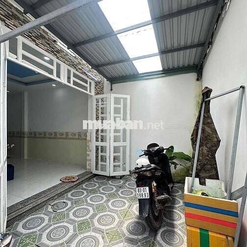 NỢ BÁN NHÀ GẦN CẦU LỚN HÓC MÔN ( 595TR CAM KẾT GIÁ ĐÚNG 100% )