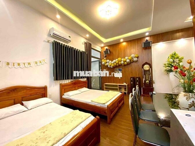 Căn 80m2 . Ở được 4-6 người . Sát Cầu Rồng . Cách biển 700 mét