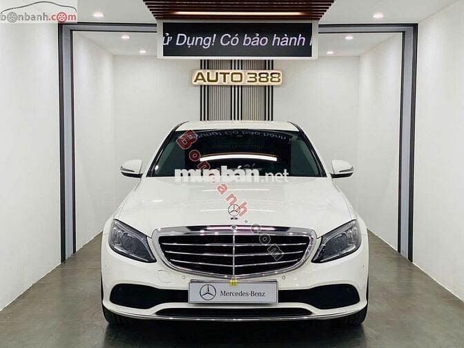 Mercedes Benz C200 Exclusive 2020 - 1 Tỷ 20 Triệu