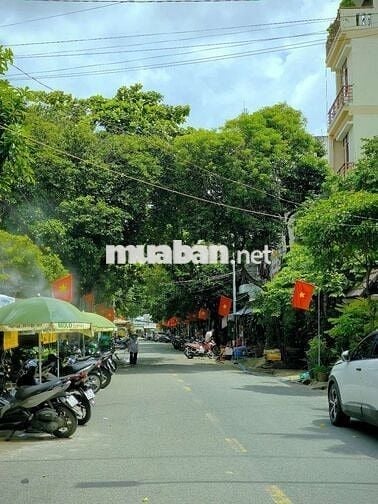 Bán nhà mặt tiền đường số ngang 5m p.Tân Kiểng Quận 7