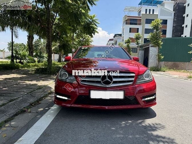 Mercedes Benz C300 AMG 2012 - 335 Triệu