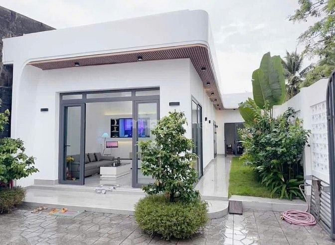 Thanh lý gấp căn nhà cho thuê 9tr mỗi tháng, bán giá 985tr SHR