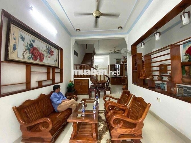 3 TẦNG KIỆT Ô TÔ TRẦN CAO VÂN THÔNG NGUYỄN TẤT THÀNH