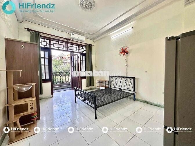 Cho thuê phòng giá rẻ có ban công gần nhà thờ Nam Hải chung cư Topaz