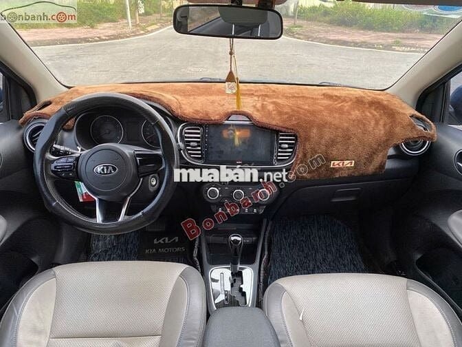 Kia Soluto 1.4AT Deluxe 2021