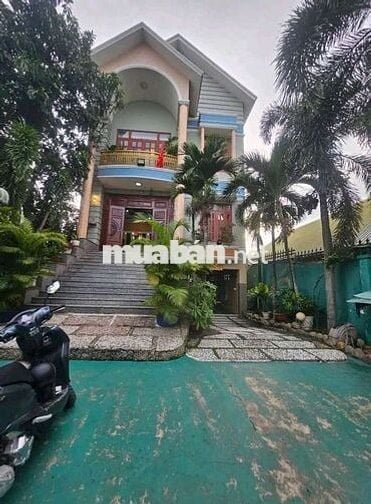 BIỆT THỰ - 3 TẦNG , DT 11x56,7= 623,7m² - XÃ BÌNH LỢI, BÌNH CHÁNH