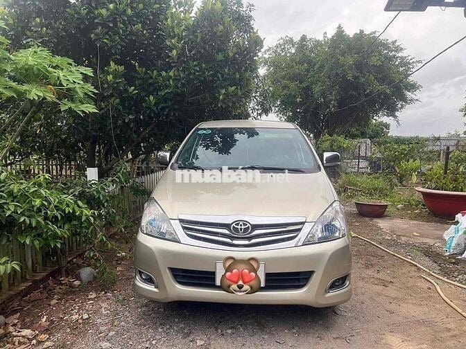 Innova G.09 (xịn) xe đẹp, Ko DV, Ko gốc Taxi.