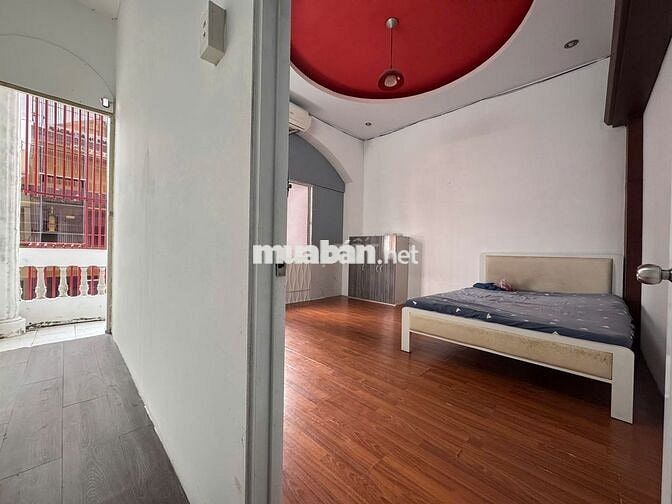 CHO THUÊ CĂN HỘ CÓ GÁC 2 PN RỘNG 60M2, BẾP, WC RIÊNG GẦN SÂN BAY