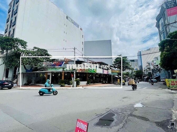 CHO THUÊ CĂN GÓC 2 MẶT TIỀN LỚN KHU VIP SÂN BAY NGANG 25M GIÁ 110TR