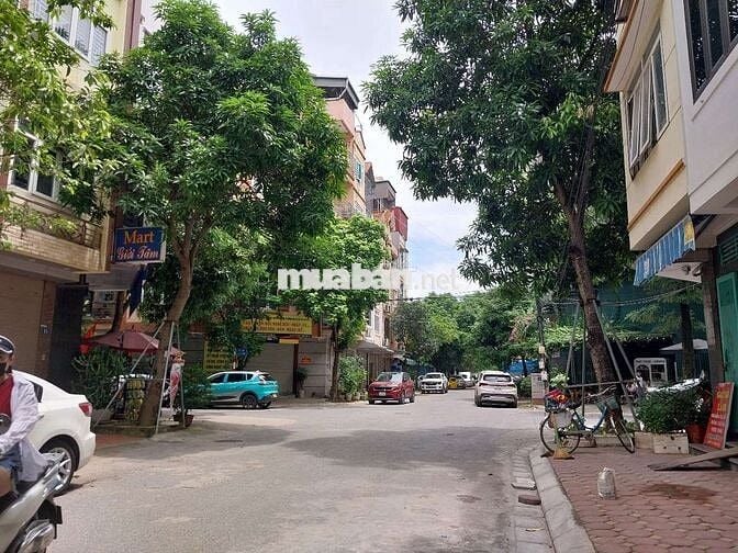 Bán nhà Phân Lô, Ô tô đi qua Phú Diễn 3t, Nhỉnh 9ty