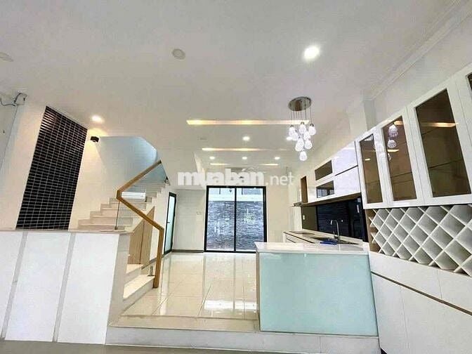 Cho thuê nhà khu Hà Đô Q10, Trệt 3 lầu, 5.5x13m, giá 55tr