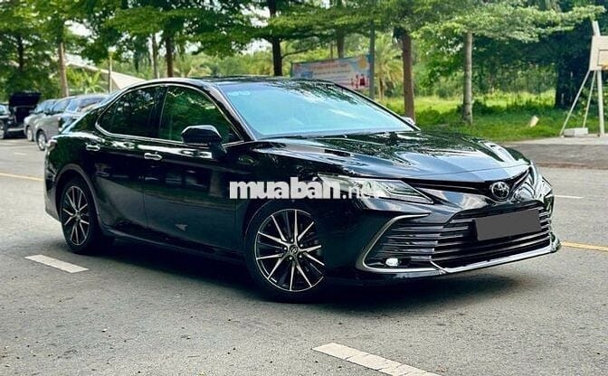 Toyota Camry 2.0Q 2022 - 24000 km