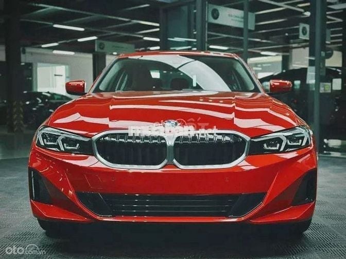 BMW 320i Sport Line 2025
