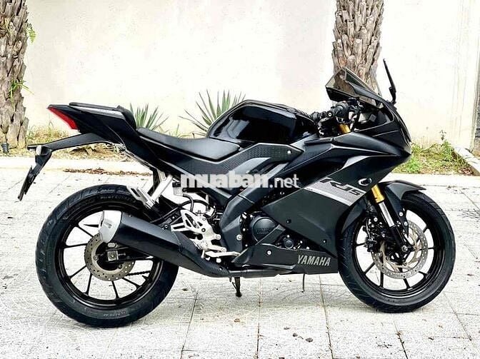 r15 v3 2022 rin chất chính chủ biển 92