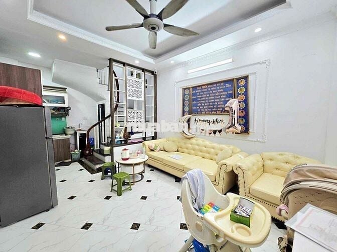 Bán nhà phố Minh khai -vị trí trung tâm nhà đẹp hiếm có full công năng