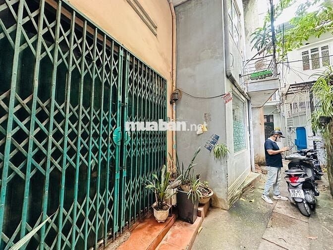 Bán Nhà Kim Ngưu 26M x 4T, MT: 3,5M Chỉ 5,9 Tỷ. 10m ra ô tô, gần phố