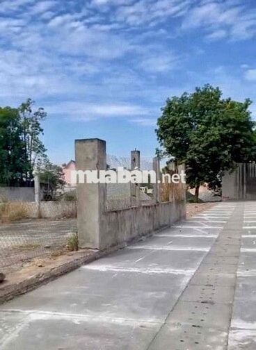 kẹt tiền ra gấp 521m2 thổ cư 170m , ngay đường lớn , đất đẹp