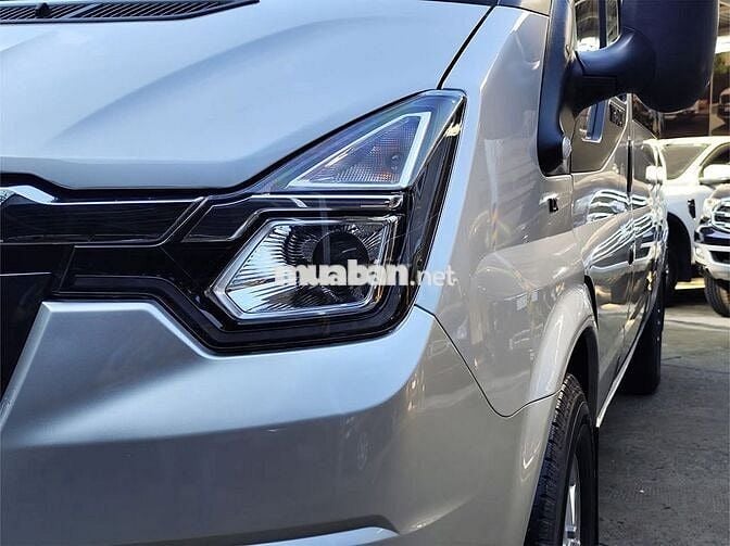 Transit Premium 2024, đăng ký lần đầu 05/2025