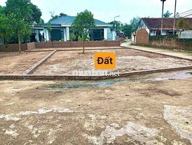 Lô góc giá rẻ nhất Cổ Đông, đg thông, rộng 2 ô tô tránh giá  hơn 2 tỷ