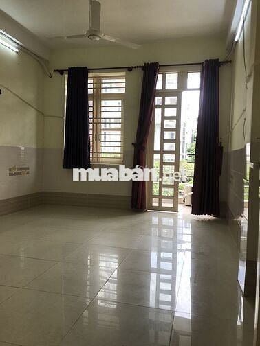 Nhà 5 tầng mới, 4m x 20m, 7PN (6 máy lạnh), 5WC,MT đường 32, khu B.Phú