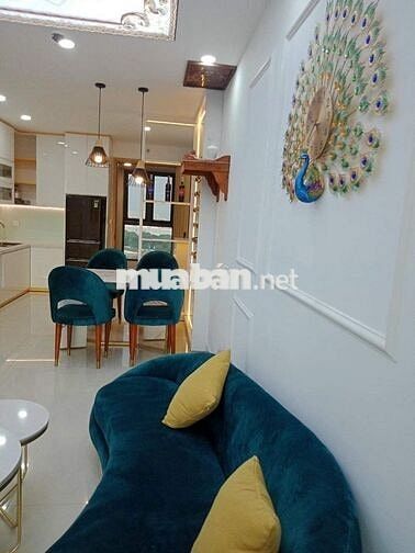 🌕Emerald cho thuê gấp căn hộ 2PN + 2WC, Full NT, giá 15tr/ tháng