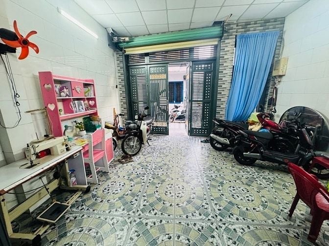 💥NHÀ KHU VIP VƯỜN LÀI-HXH THÔNG-5x17-3 TẦNG BTCT- CHỈ 6.5 TỶ TL💥