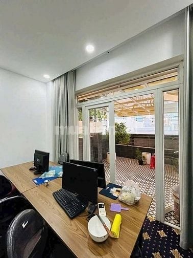 Bán biệt thự hẻm xe hơi 119 Nguyễn Thị Thập, phường Tân Phú, Quận 7 