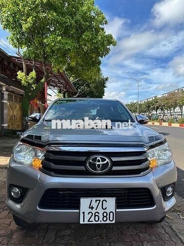Hilux 2016 2.4E 4x2 MT - Hàng đẹp hiếm có