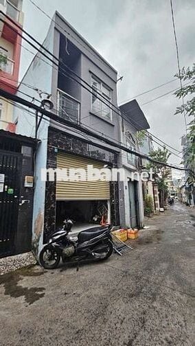 Nhà  Đuong  Phạm Van bạch  .  DT:3,2x14,5