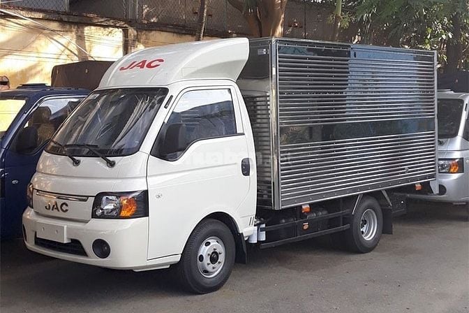 CẦN TUYÊT GẤP LÁI XE GIAO HÀNG XE TẢI 1.25 TẤN