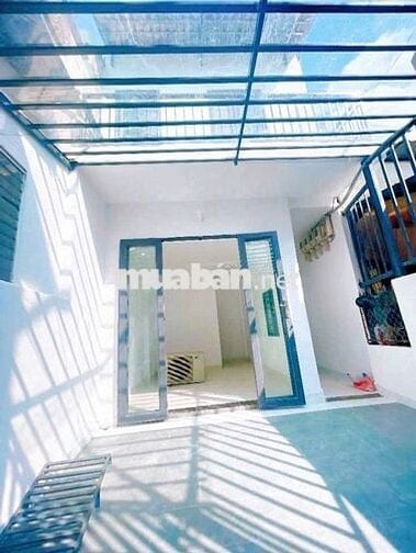 NHÀ BẾN VÂN ĐỒN Q4- 2 LẦU- 67m2 - KO QH- GIÁ 4 TỶ NHỈNH