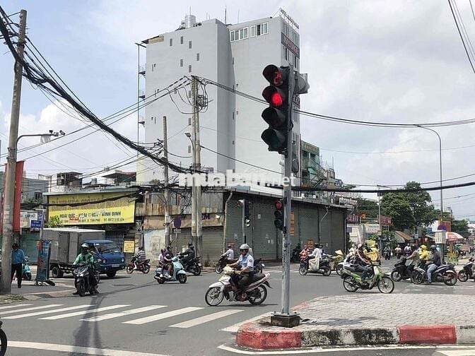 CHO THUÊ GÓC 2MT ĐẸP NHẤT QUẬN TÂN PHÚ