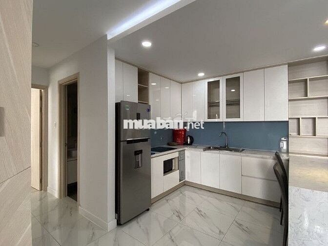 Cho thuê căn hộ Park Legend, 42m2, 1PN riêng, 1WC, full, giá 11tr