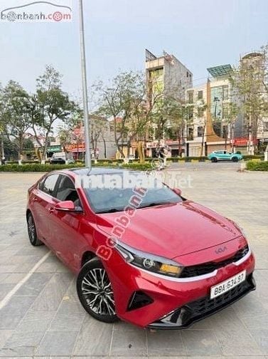 Kia K3 Luxury 1.6 AT 2023