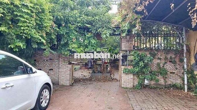 MẶT TIỀN SÂN VƯỜN 400M BÌNH QUỚI