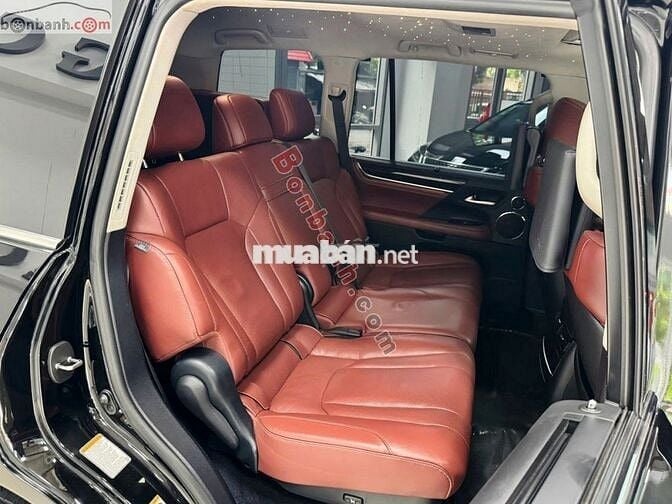 LX570 đen 2018 nhập Mỹ