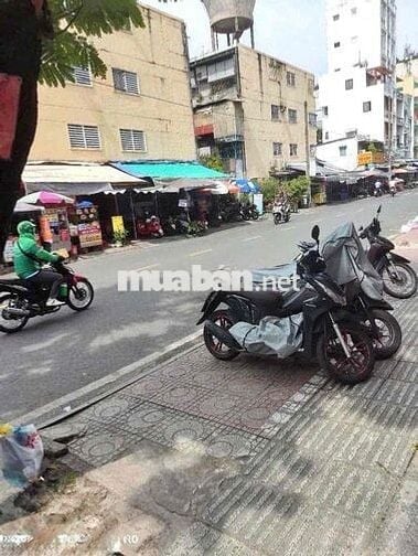 CHO THUÊ MẶT TIỀN VỈA HÈ 6M KDC CHUNG CƯ VÒNG X0AY NGÃ 7 TRẦN NHÂN TÔN