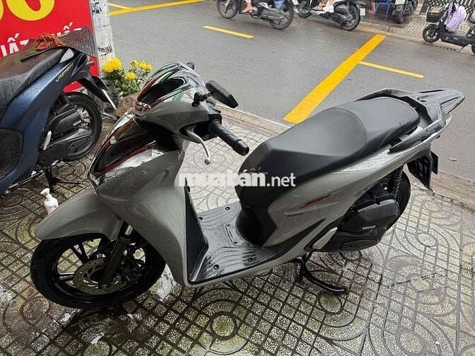 cầm đồ thanh lý sh 2022 125 cbs
